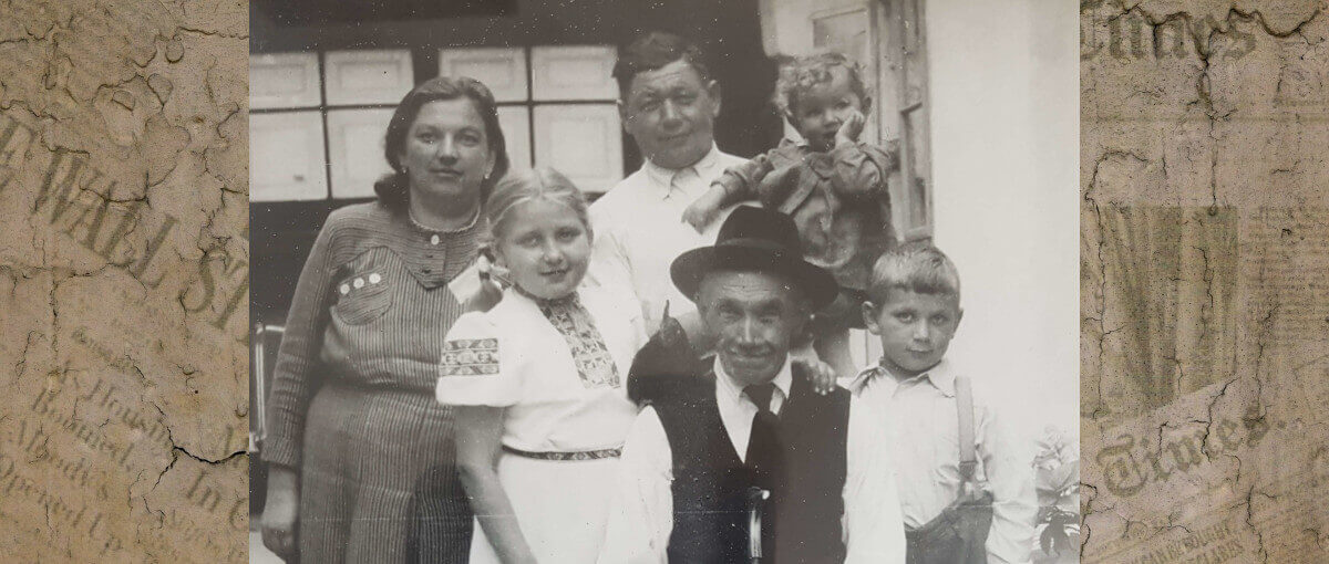 Rodina Jána Bakoša, čtyřicátá léta dvacátého století